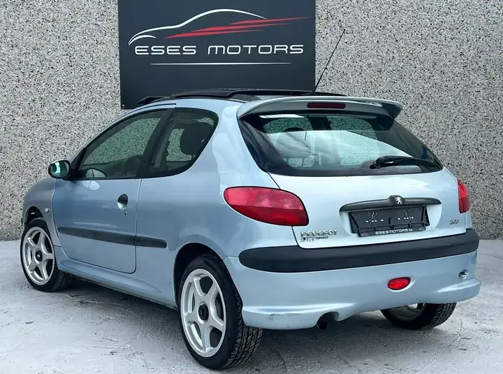 Peugeot 206 1.4i XR