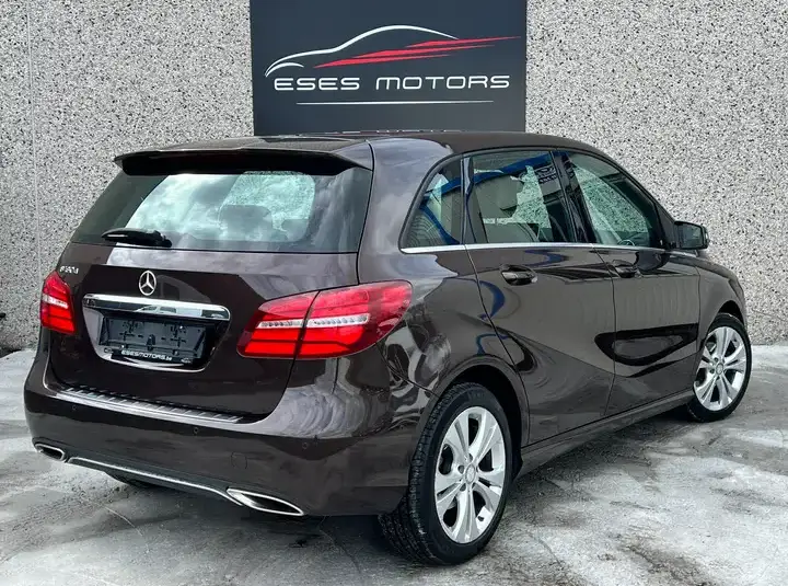 Mercedes-Benz B 180 d