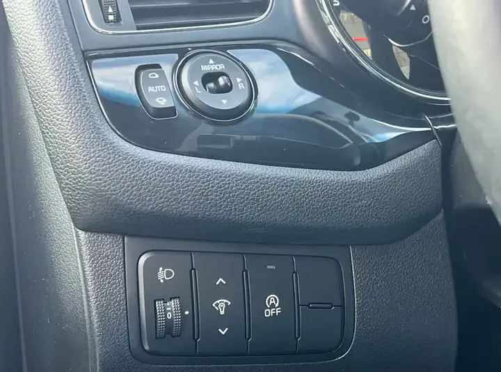 Kia Ceed / cee’d 1.6 CRDi Lounge
