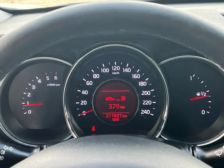Kia Ceed / cee’d 1.6 CRDi Lounge