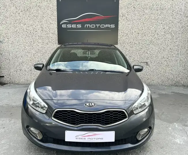 Kia Ceed / cee’d 1.6 CRDi Lounge